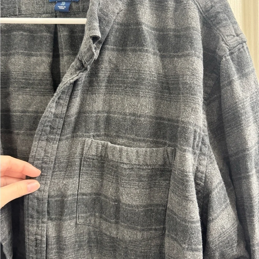 Old Navy Slim Fit Gray Plaid Button-Up Shirt